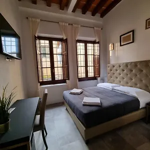 The Lux Bed & Breakfast Firenze
